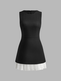 Stijlvolle twee-tone zomerjurk met plissé details - Sophie