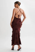 Gebreide Maxi Jurk met Open Rug en Bloemendetails – Luna
