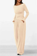 Comfortabele dames set met ronde hals en lange mouwen – Livia