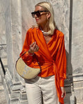 Oranje damespullover met vetersluiting – Emma