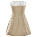 Strapless mini jurk met knopen en asymmetrische snit – Margot