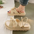 Wandelsandalen voor buitenavonturen met grip en comfort - Maud