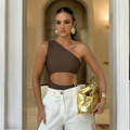 One-Shoulder Badpak Goud Details Luxe Look – Marvessa