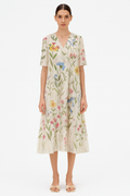 Bloemenjurk met ademende stof en elegante pasvorm – Nicka