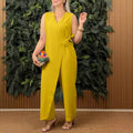 Dames jumpsuit met V-hals en tailleaccent – Ylva
