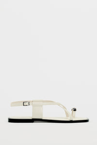 Minimalistische sandalen met metallic detail en comfort – Elvaya