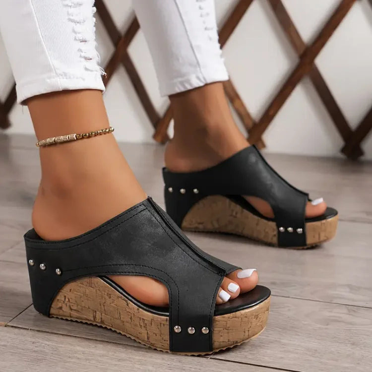 Comfortabele orthopedische wedgesandalen voor dames - Elvora