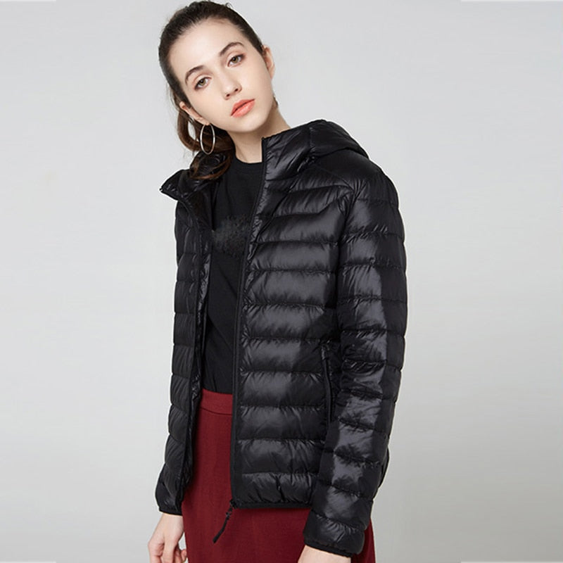 Stijlvol lichtgewicht winterjack met capuchon – Lena