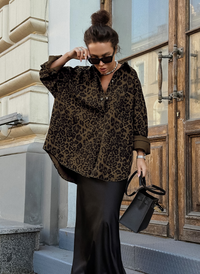 Dames luipaardprint shacket met knopen en preppy stijl – Naomi