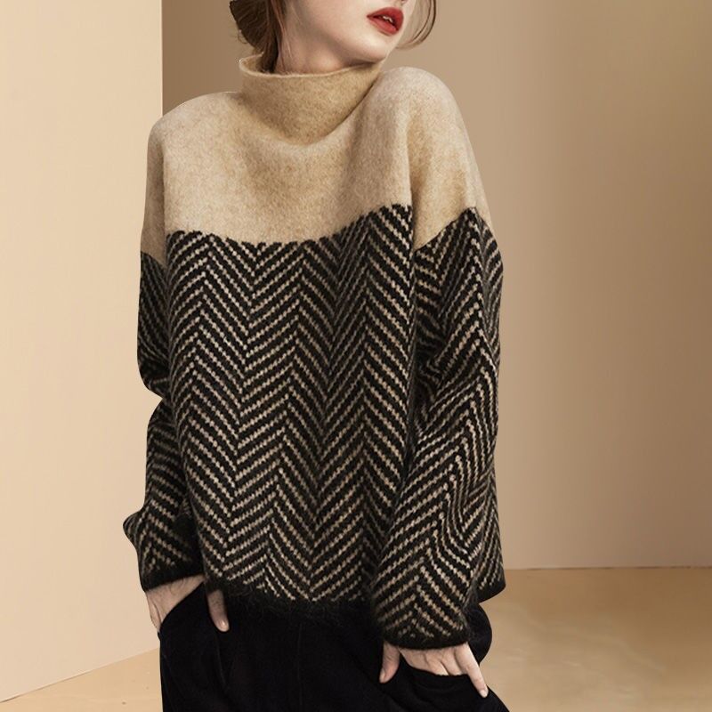 Contrast Trui met Trendy Design – Emma