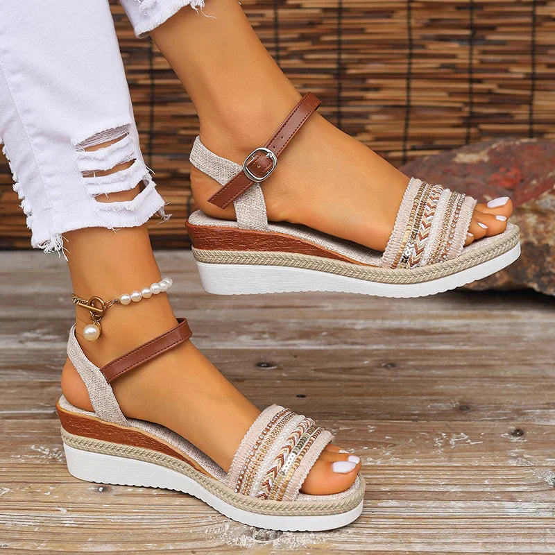 Comfortabele zomer sandalen met boho details - Levoria