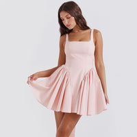 Romantische mini jurk met open rug voor dames – Elenora
