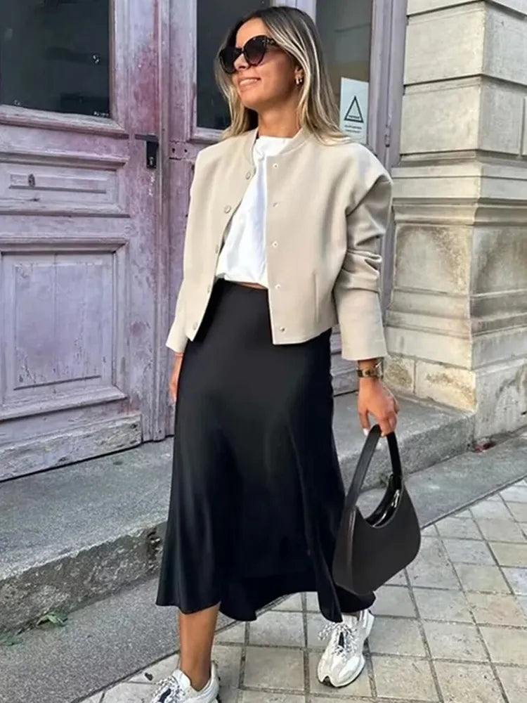Satijnen damesrok met hoge taille en elegante glans – Norelle
