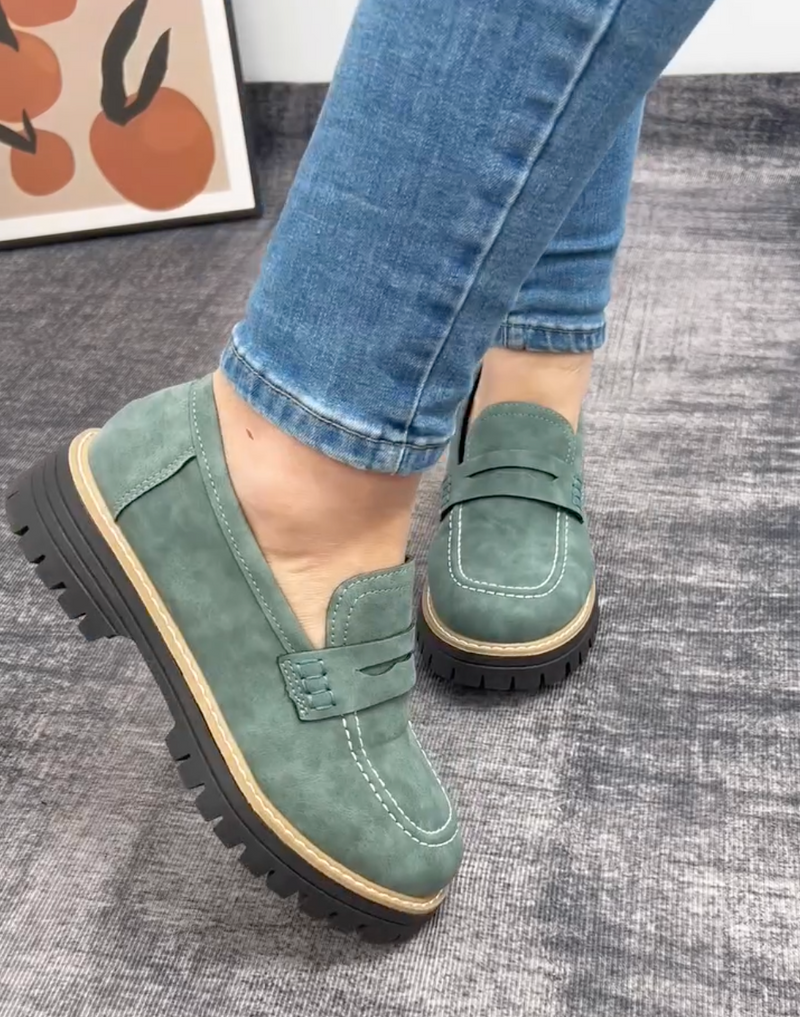 Chunky dames loafers met verhoogde zool en suède look – Rovena