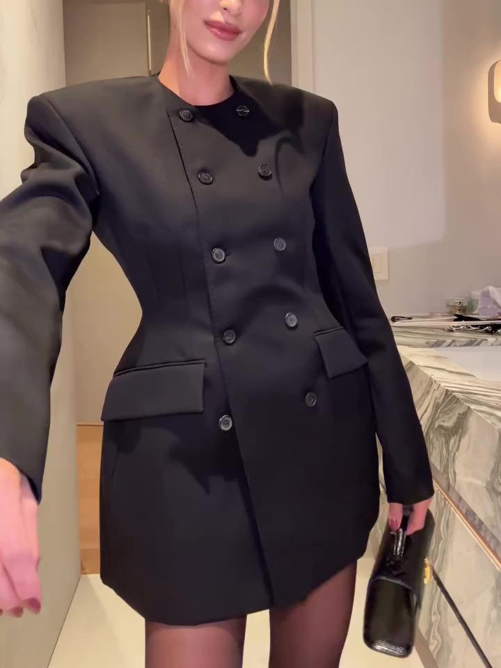 Blazerjurk dames met klassieke snit en luxe look – Seloria
